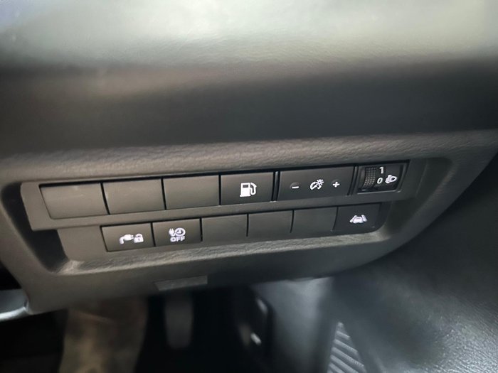2025 Mitsubishi Outlander PHEV ES