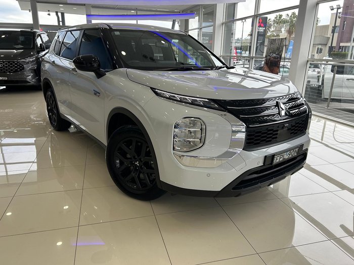 2025 Mitsubishi Outlander