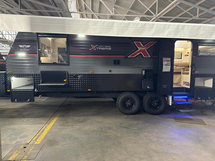 2026 JB Caravans 23'6 Dirt Roader Xtreme Rear Club Save $13,690 Was $136,900