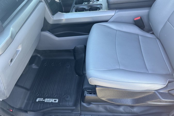 2024 FORD F150 LIGHTNING PRO STD