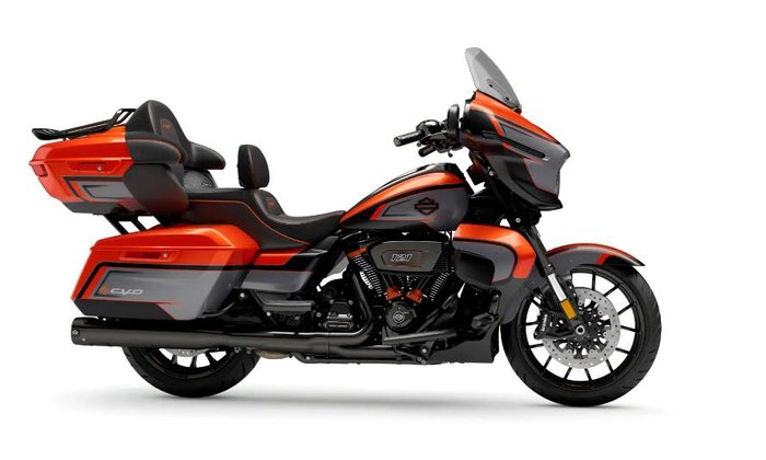 Harley-Davidson CVO Street Glide Limited 121 (FLHXLSE) Touring