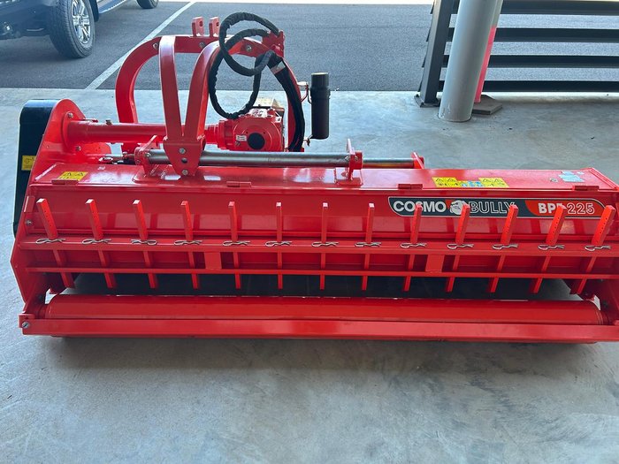 2025 Cosmo Bully BPF 225H Orange