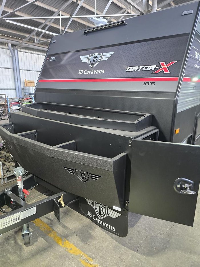 2026 JB Caravans 18'6 Gator X Tandem Club King Bed