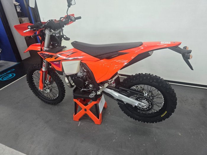 2026 Ktm 300 EXC Orange