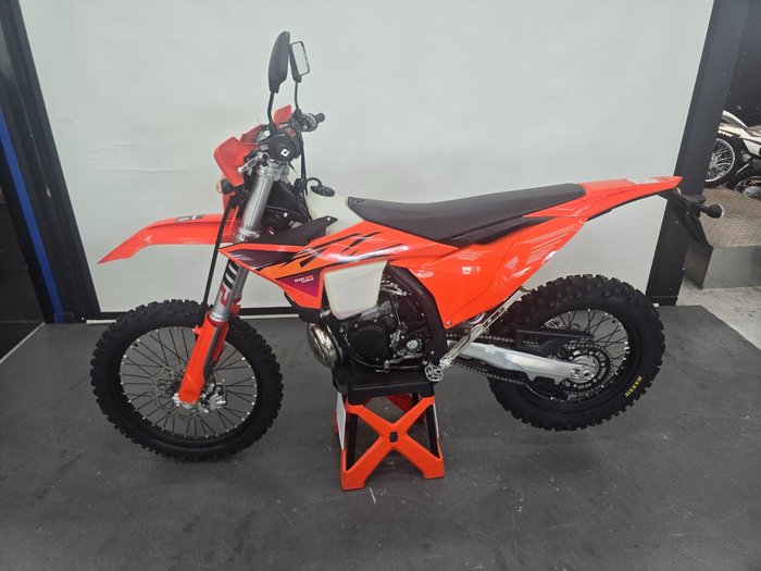 2026 Ktm 300 EXC Orange