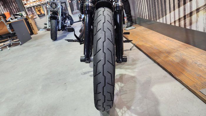 2017 HARLEY-DAVIDSON FXDB STREET BOB