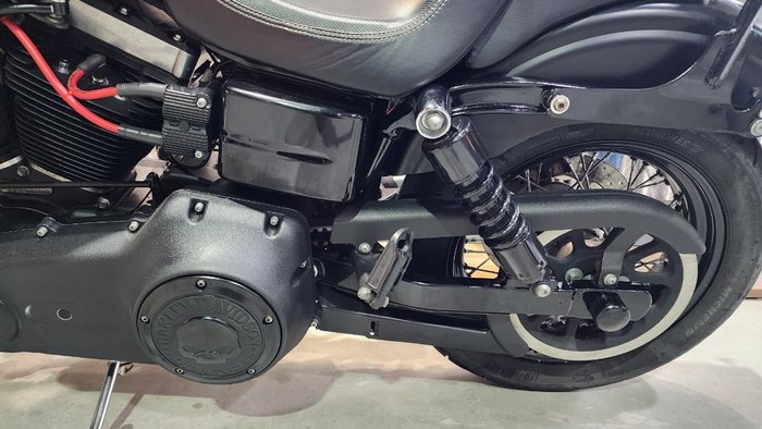 2017 HARLEY-DAVIDSON FXDB STREET BOB
