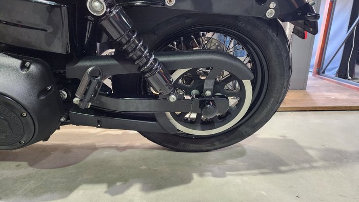 2017 HARLEY-DAVIDSON FXDB STREET BOB