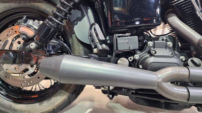 2017 HARLEY-DAVIDSON FXDB STREET BOB