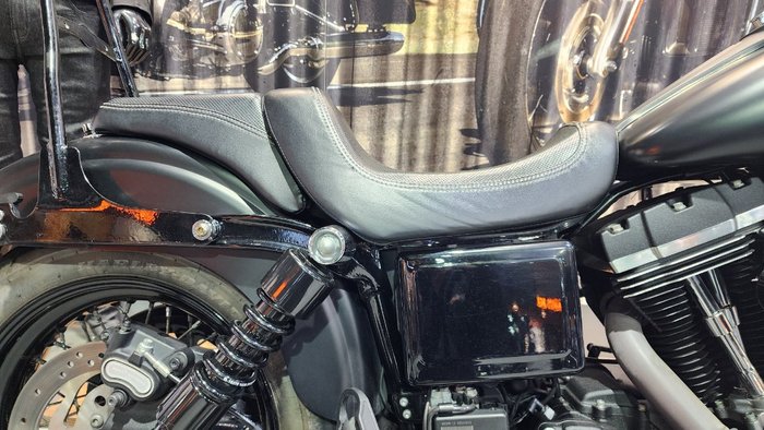 2017 HARLEY-DAVIDSON FXDB STREET BOB