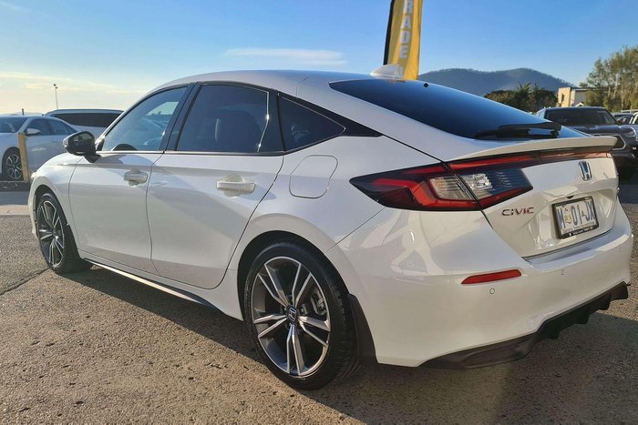 2024 Honda Civic e:HEV LX
