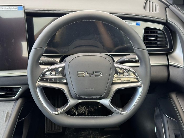 2025 BYD SEALION 7 Premium