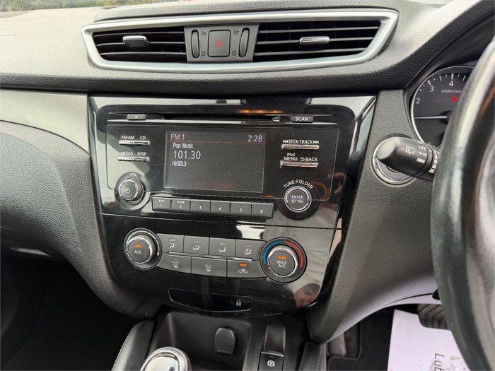 2018 NISSAN QASHQAI ST J11 MY18 Red