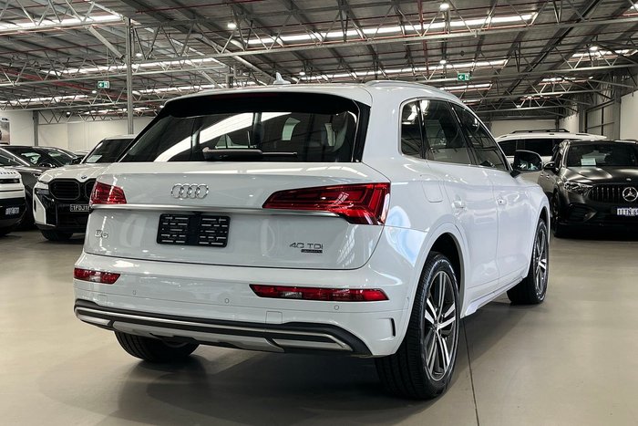 2025 Audi Q5 40 TDI Sport