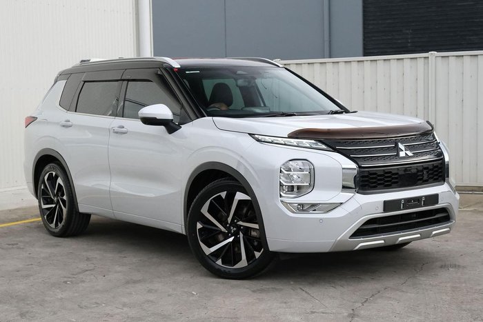 2023 Mitsubishi Outlander