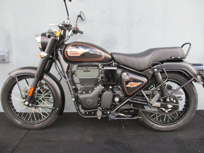 2025 ROYAL ENFIELD (SEE ALSO ENFIEL BULLET 350 BLACK/GOLD