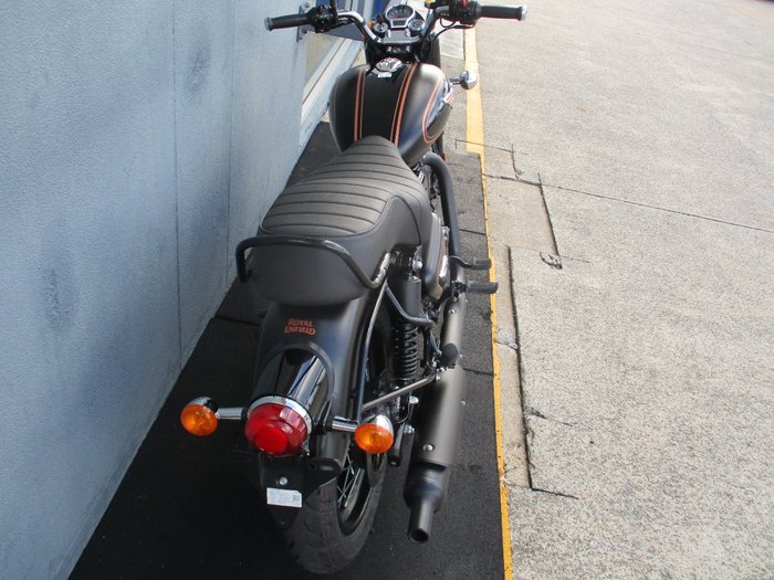 2025 ROYAL ENFIELD (SEE ALSO ENFIEL BULLET 350 BLACK/GOLD