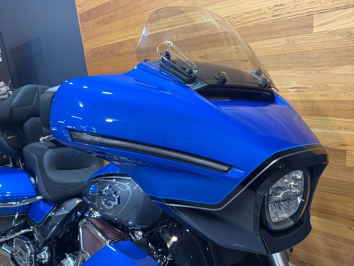 2026 HARLEY-DAVIDSON FLHXSE CVO STREET GLIDE (121)