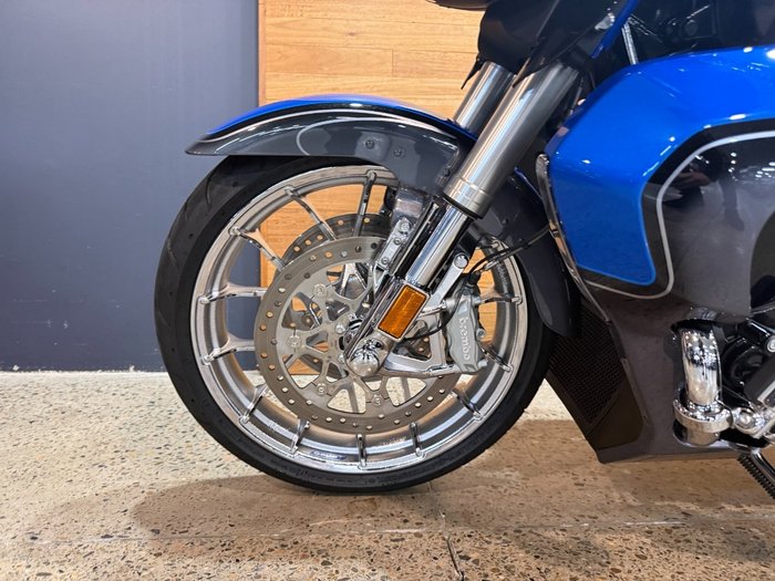 2026 HARLEY-DAVIDSON FLHXSE CVO STREET GLIDE (121)