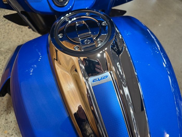 2026 HARLEY-DAVIDSON FLHXSE CVO STREET GLIDE (121)