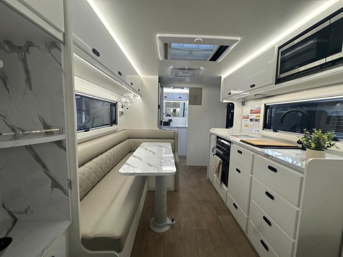 2026 JB Caravans 22'6 Scorpion Sting Save $16,690 Was $166,900