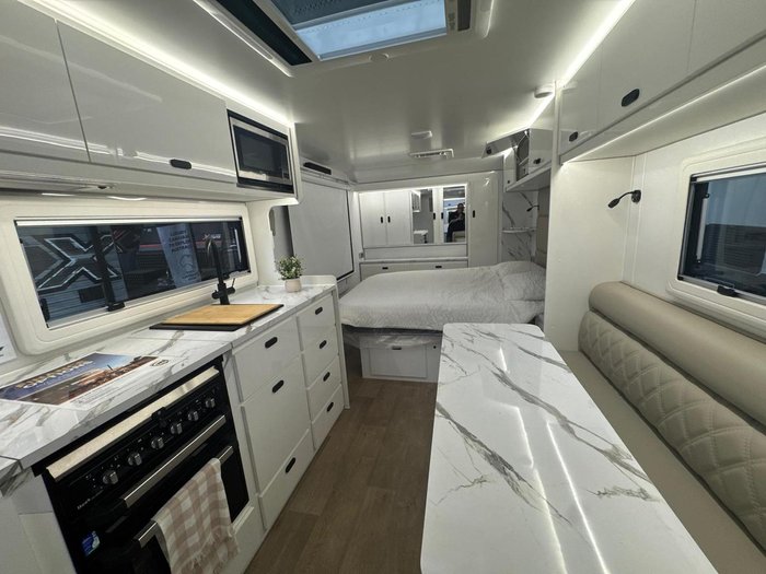 2026 JB Caravans 22'6 Scorpion Sting Save $16,690 Was $166,900