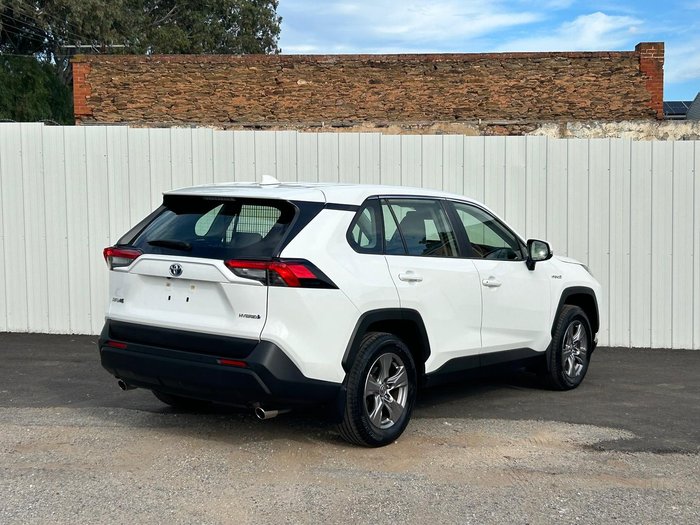 2024 Toyota RAV4 GX
