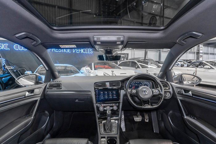 2018 Volkswagen Golf R