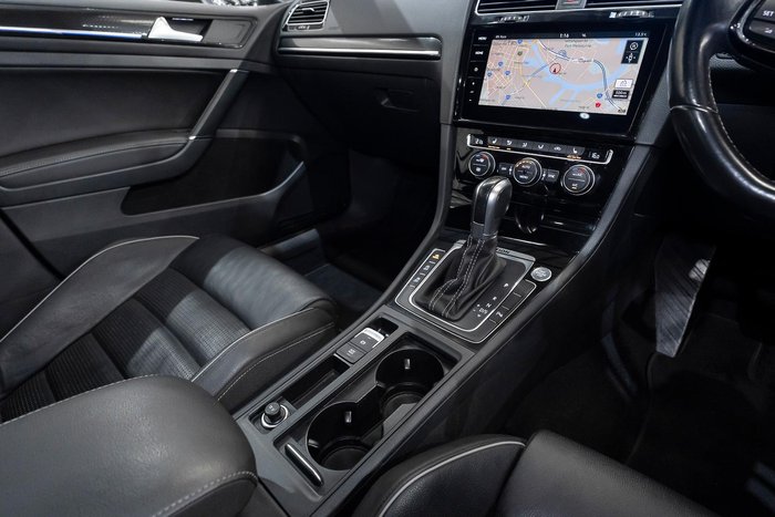 2018 Volkswagen Golf R