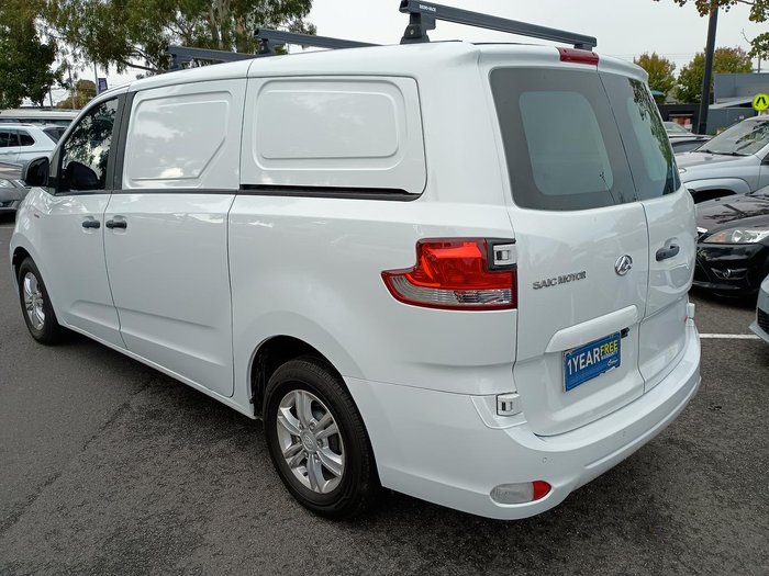 2022 LDV G10 +