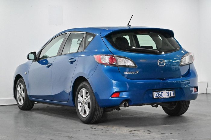 2012 Mazda 3 Neo
