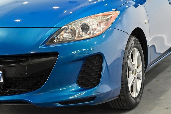 2012 Mazda 3 Neo