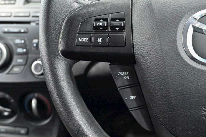 2012 Mazda 3 Neo