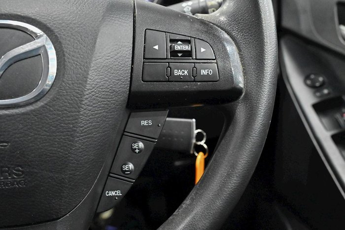 2012 Mazda 3 Neo