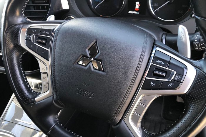 2021 Mitsubishi Outlander PHEV Exceed