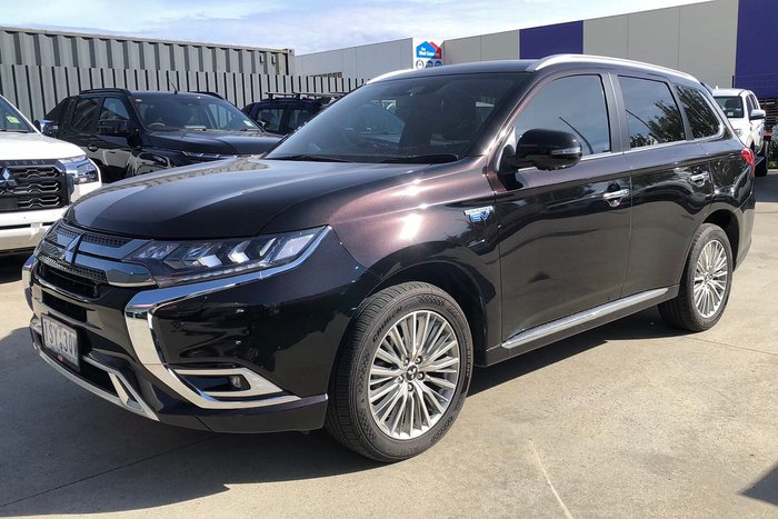 2021 Mitsubishi Outlander PHEV Exceed