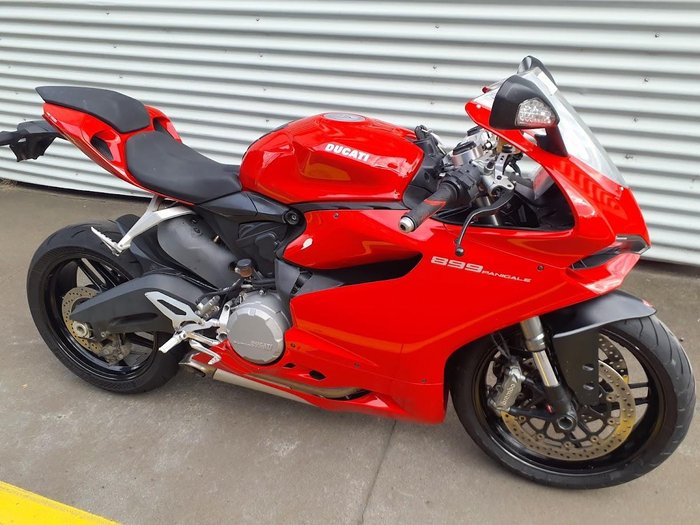2014 Ducati 899 Panigale Panigale Red