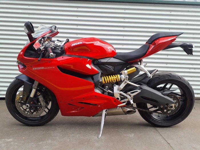 2014 Ducati 899 Panigale Panigale Red