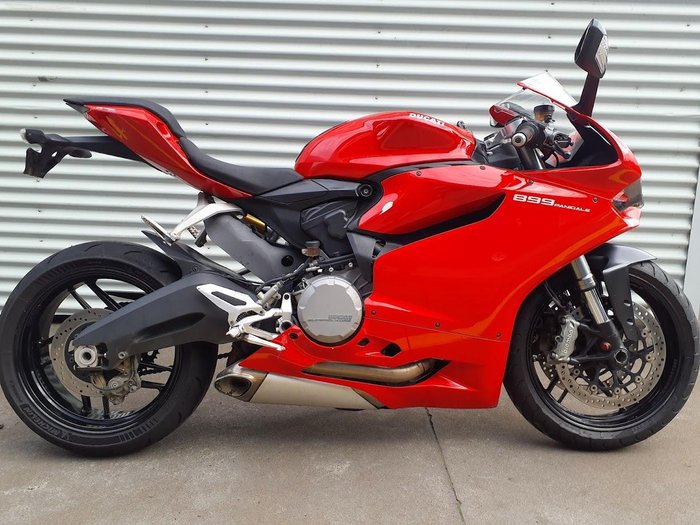 2014 Ducati 899 Panigale Panigale Red