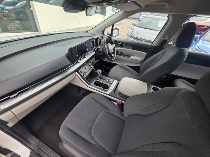 2022 Kia Carnival S