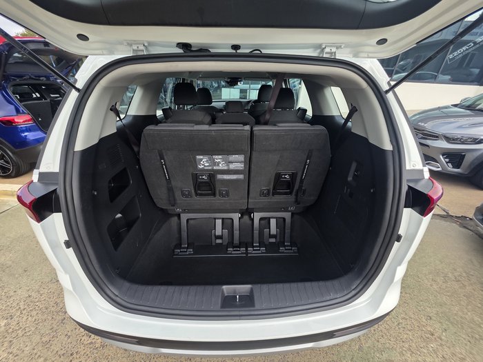 2022 Kia Carnival S