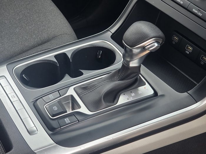 2022 Kia Carnival S