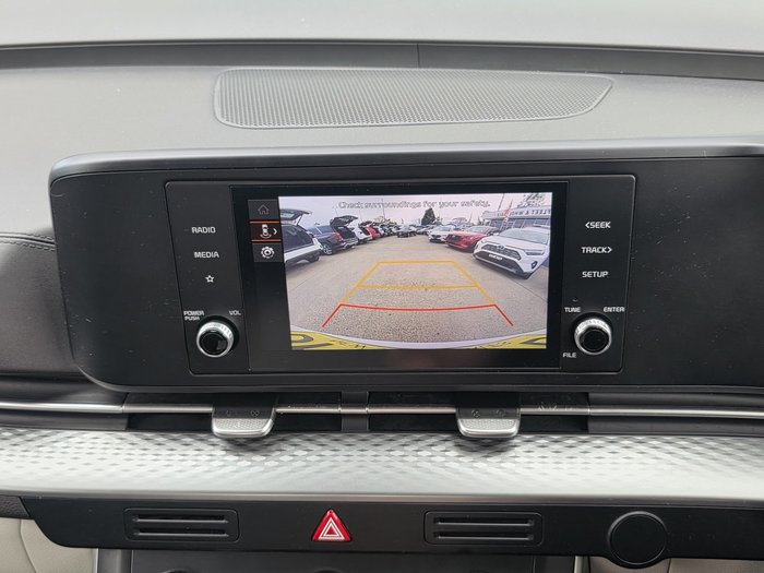 2022 Kia Carnival S