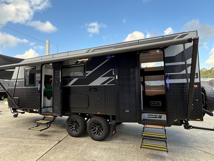 2026 Urban Caravans Track