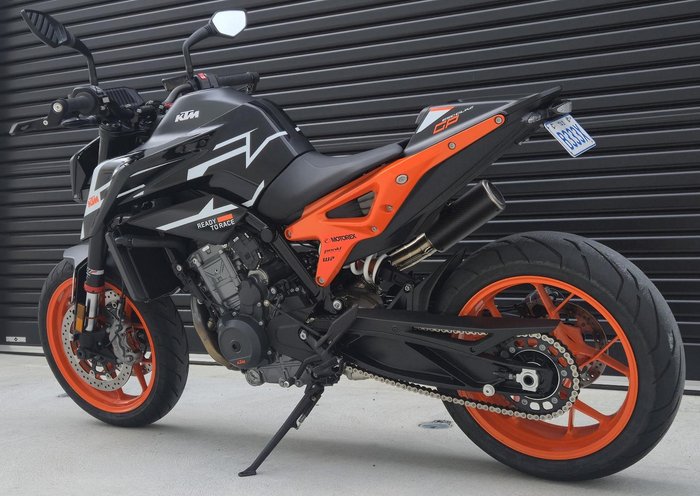 2023 KTM 890 Duke GP Duke