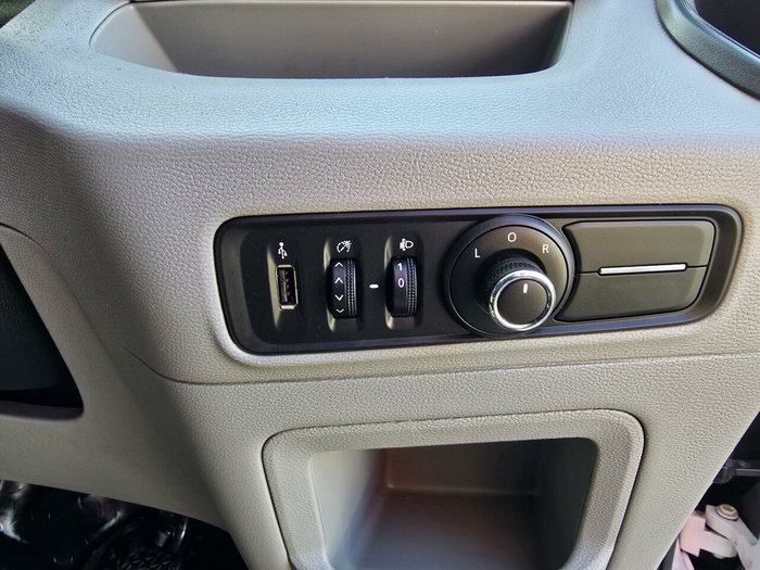2020 LDV Deliver 9 MWB Mid Roof