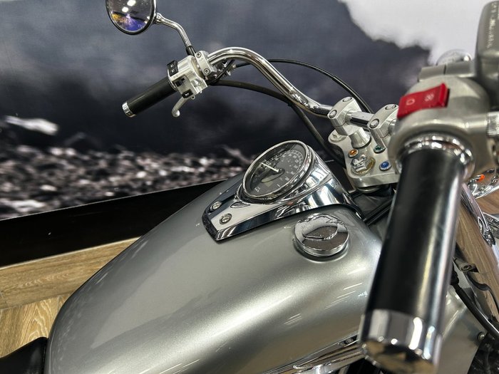 2012 Honda VT400 SILVER