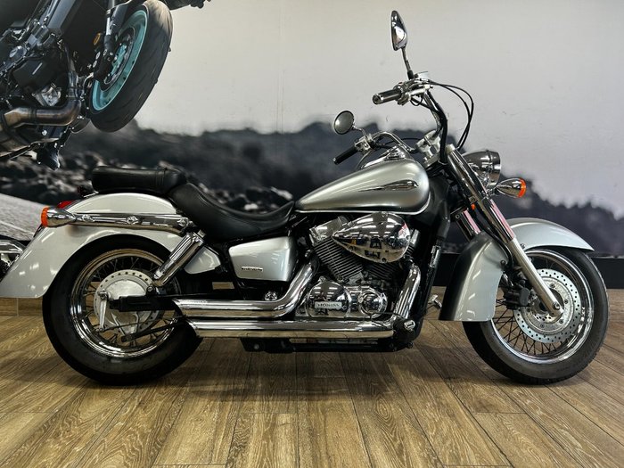 2012 Honda VT400 SILVER