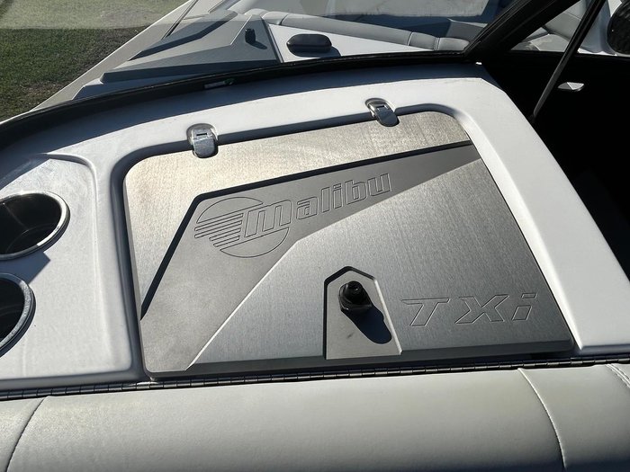 2025 Malibu Response TXi Open Bow