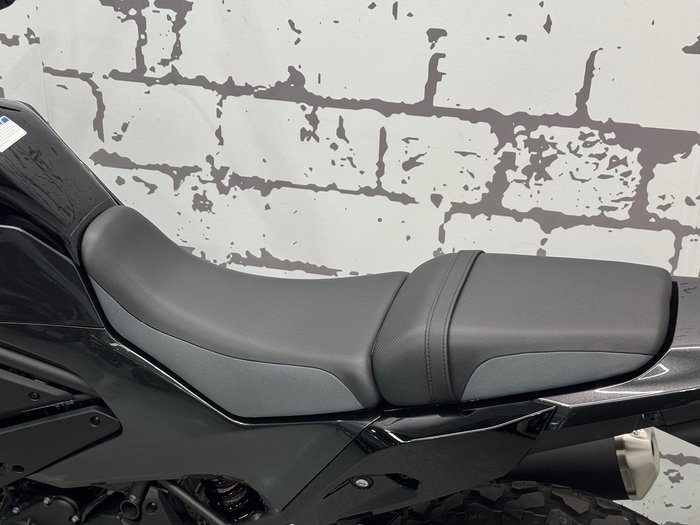 2026 Kawasaki KLE500 KLE Grey